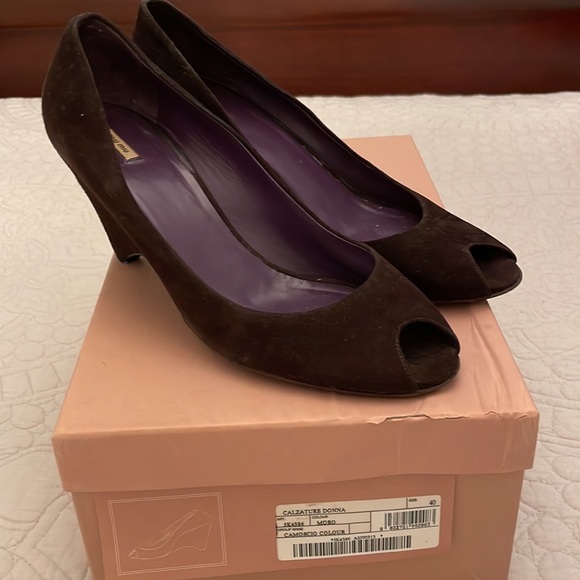 Miu Miu Camoscio Suede Peep Toe Wedges, Brown - Picture 2 of 6